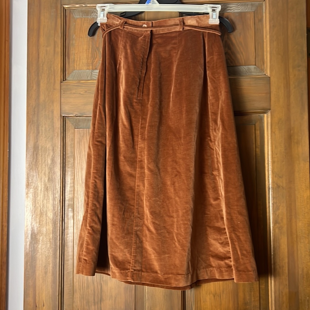 Brown suede long skirt size 11 - Picture 2 of 3